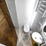 Royal On Hmelnytskogo 37 Апартаменты