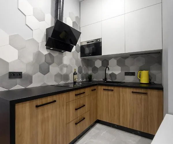 Apartamento Royal On Hmelnytskogo 37 Leópolis